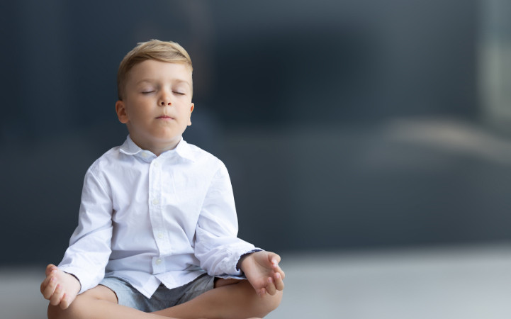 Meditasjon for barn: bedre fokus, søvn og mindre stress